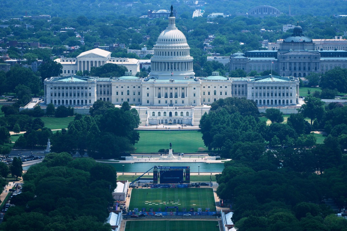 Trump Admin Vows to Hold '8647' National Mall Vandals Accoun