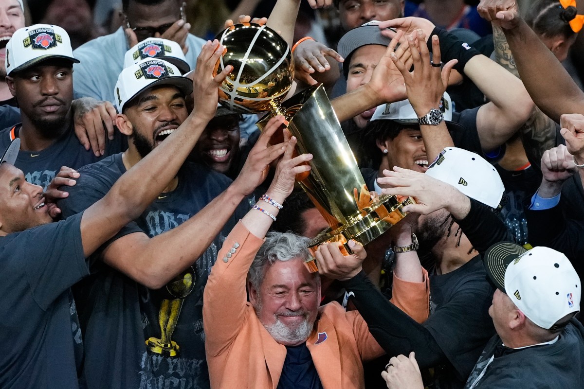 Knicks Owner Says He Accepted White House Invite For Team