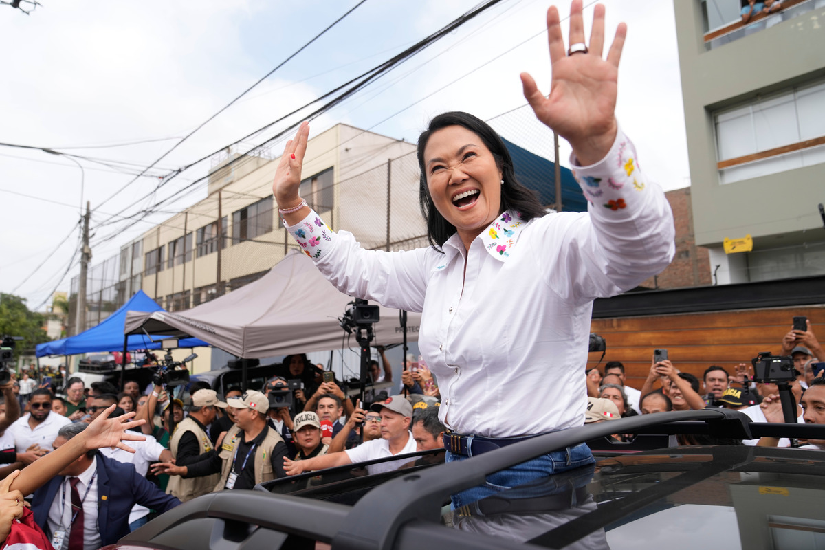 Latin America Right Claims New Victory As Autocrat's Daughter Wins Power