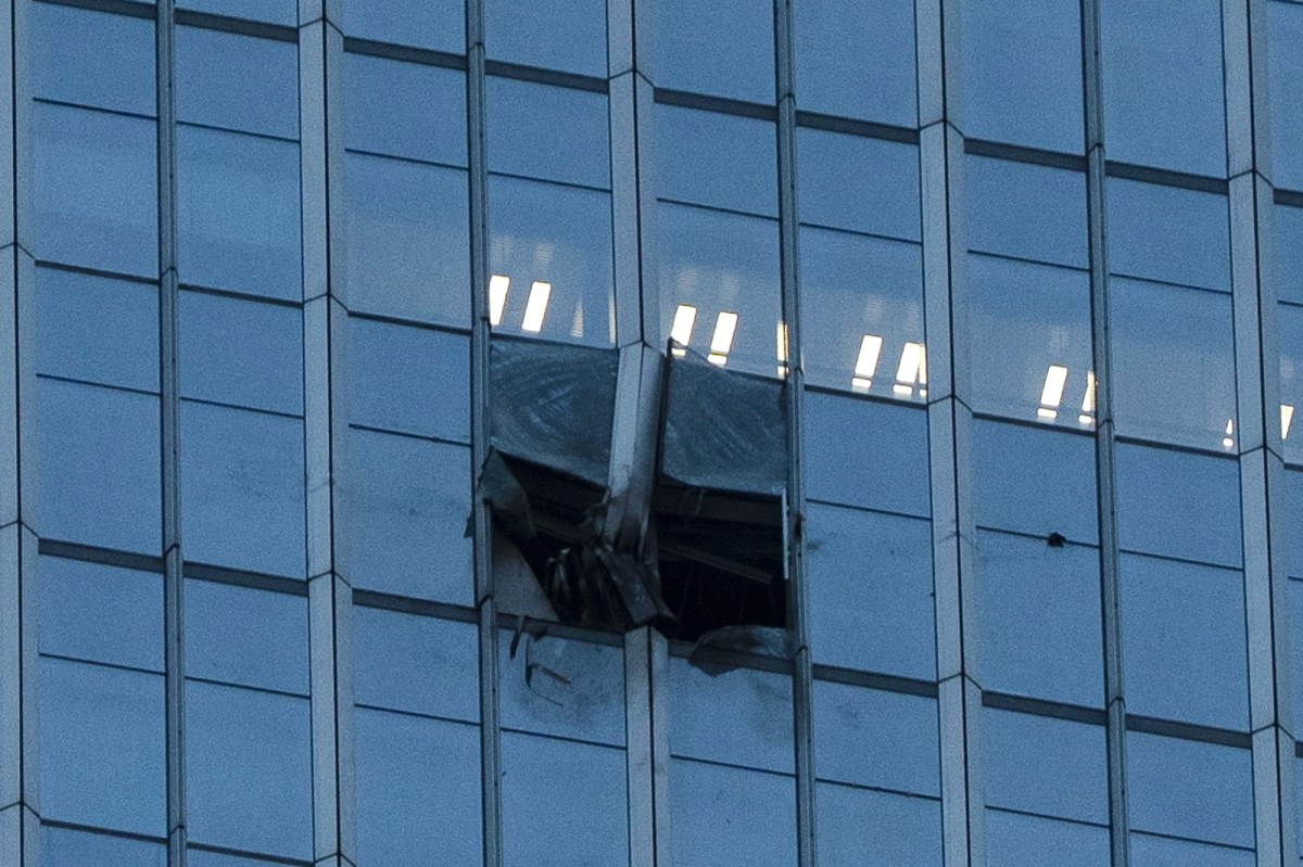 Video Shows Plane Crash Into Beijing’s Tallest Skyscraper
