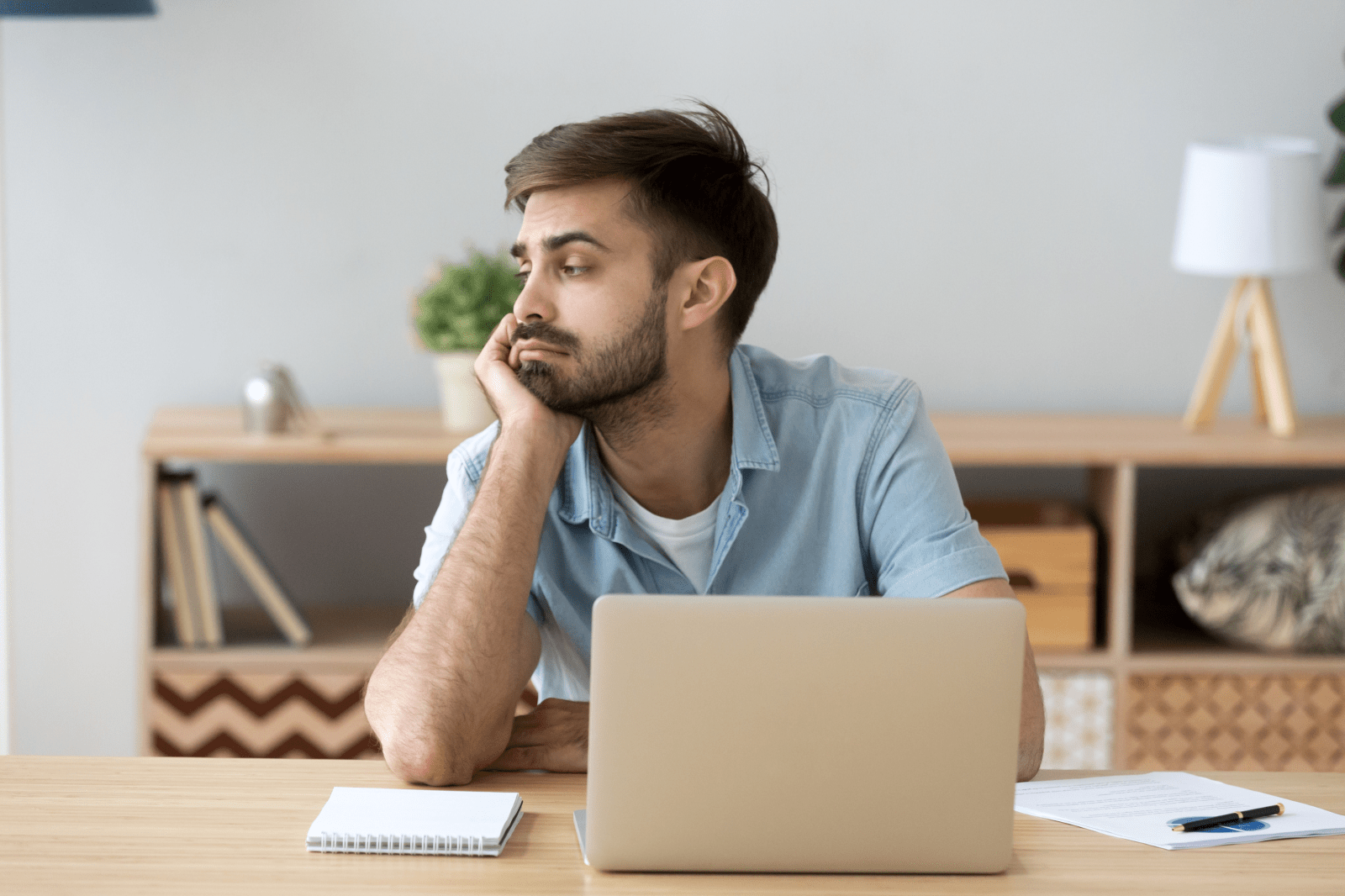 newsweek.com - Daniella Gray - Can you train your brain to focus again? Experts weigh in