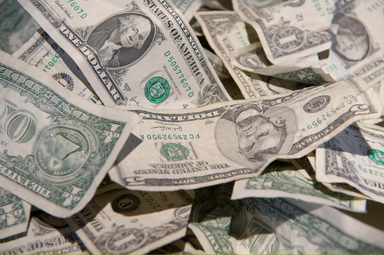 Stock image of U.S. currency.
