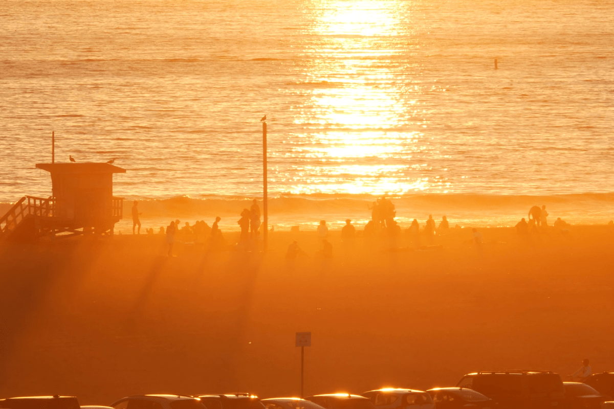 Millions To Stay Inside Over ‘Dangerously Hot’ Weather in 4 Western States