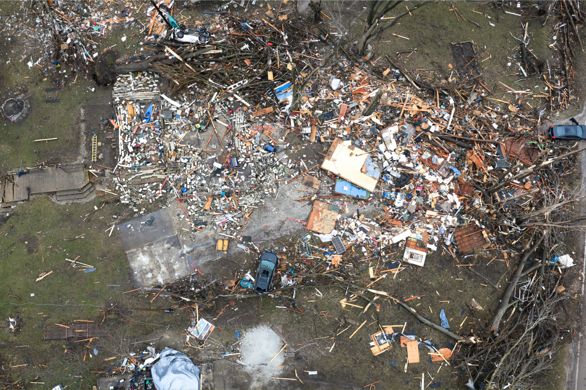 Tornado Rips Through Illinois as Buildings, Cars Destroyed