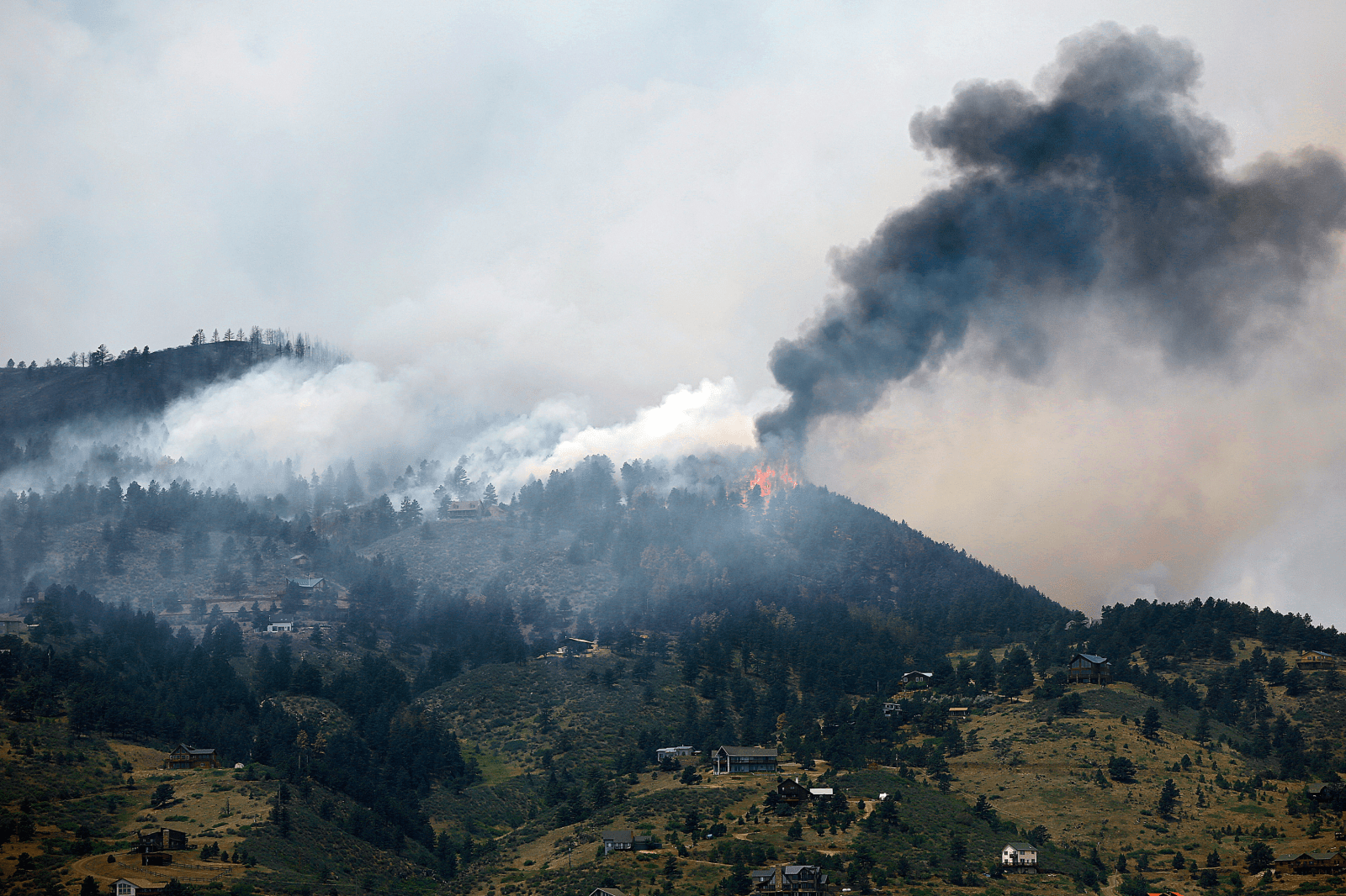 Three Firefighters Killed, Two Injured as Lightning Sparks Eight Fires Near Utah-Colorado Border