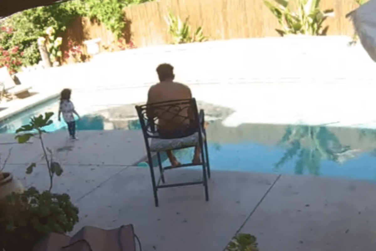 Dad Captures How Life Can Change in 'The Blink of an Eye'
