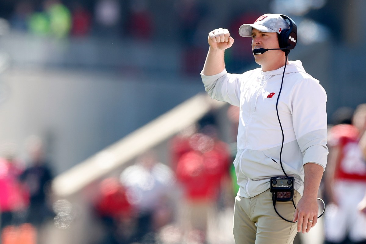 Jim Leonhard Already Getting Rave Reviews as Bills DC