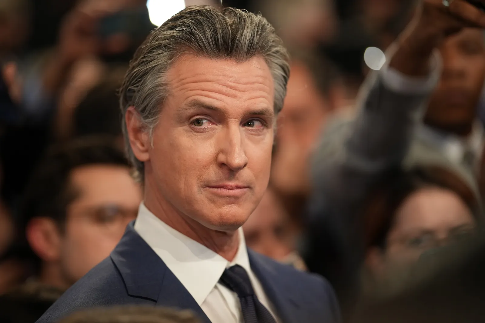 Newsom vs. Harris Chances Against Vance as Governor Defers to Former VP