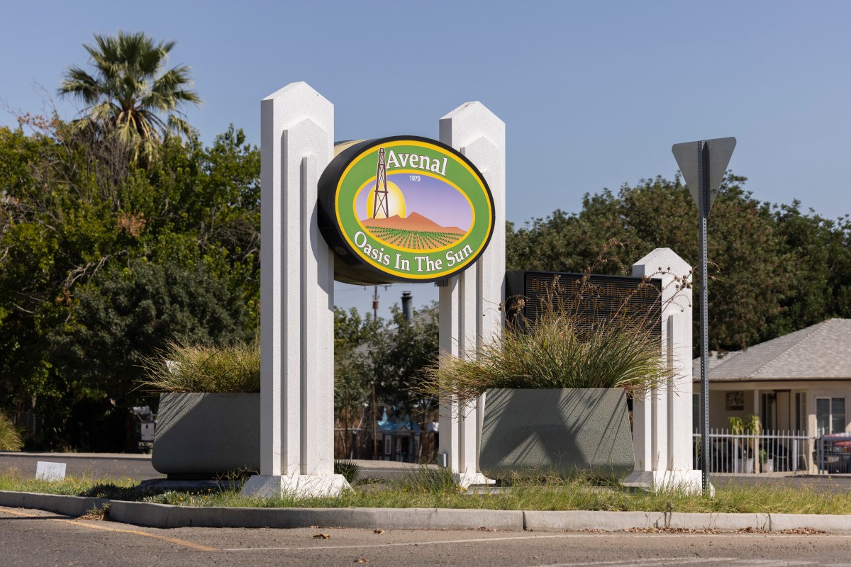 California City Recalled Its Councilors—Now They're Refusing To Stand Down