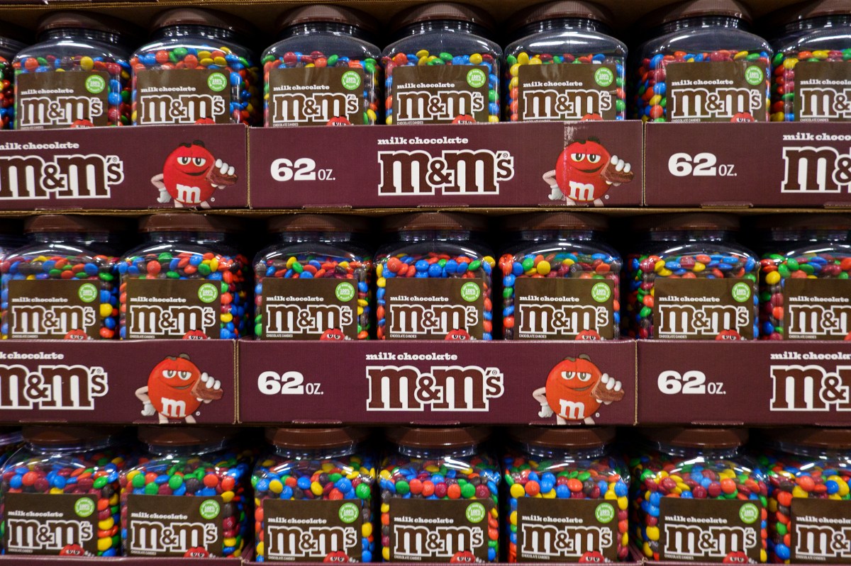 M&amp;Ms Scrap Two Colors in New MAHA-ified Packs—Here's Why
