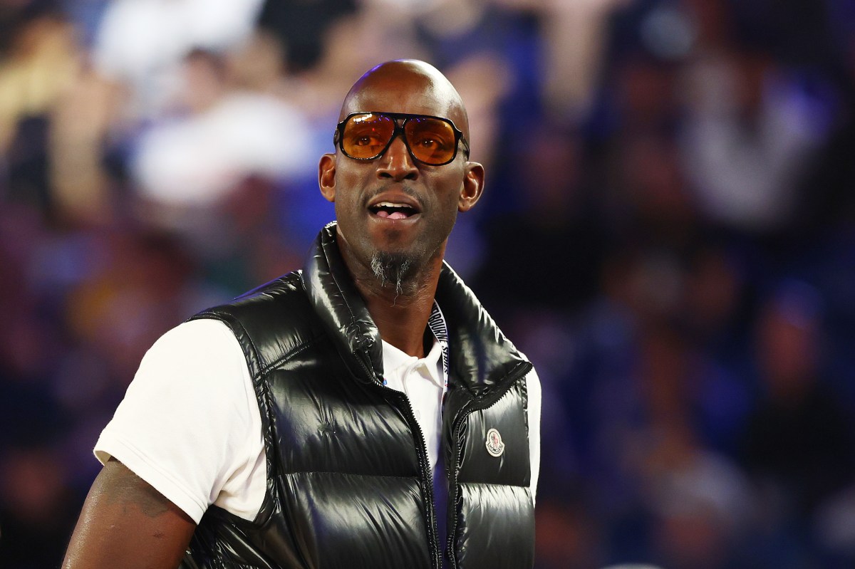 Kevin Garnett Has Strong Reaction to Timberwolves' Newly Unv