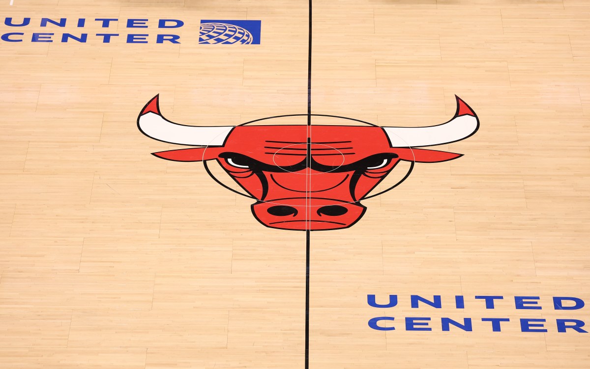 Walmart Heir Buys Chicago Bulls Ownership Stake