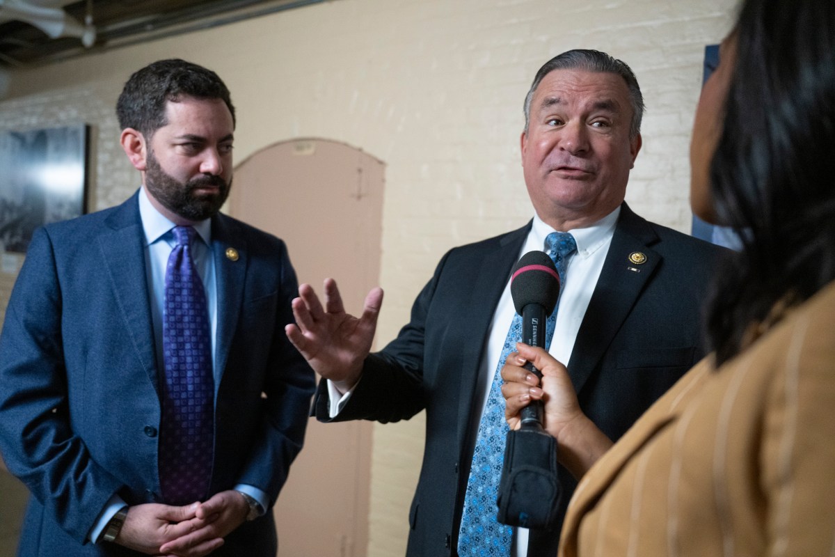 House Passes Ukraine Aid Bill: Full List of Republicans Who Backed It