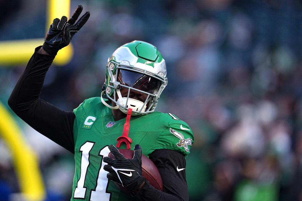 AJ Brown Left a Farewell Message for Eagles Teammates on His