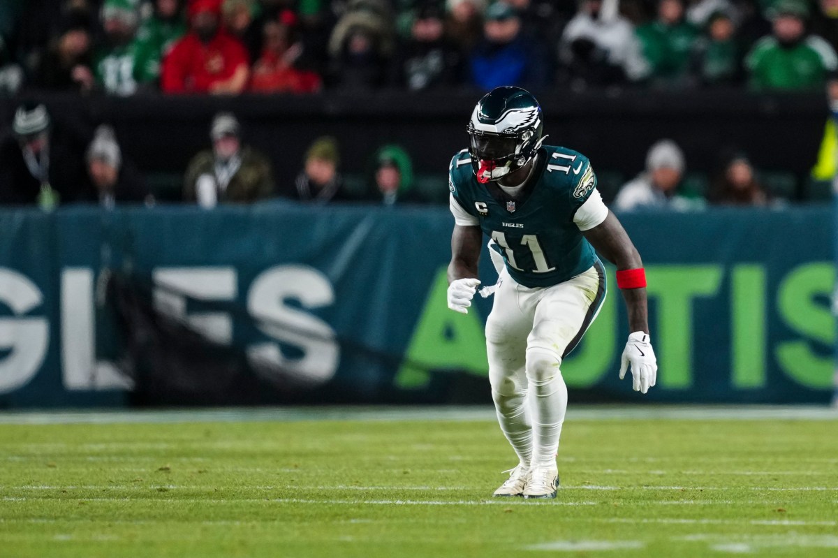 NFL Insider Makes Telling AJ Brown Trade Prediction