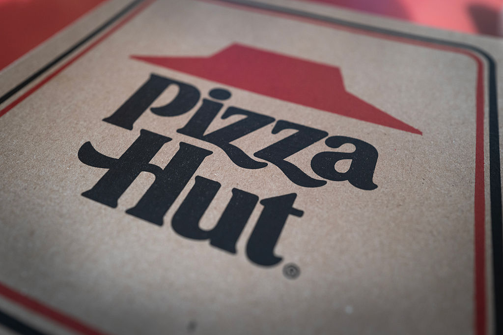 newsweek.com - Amanda Castro - Pizza Hut's fate sealed after one brutal trend