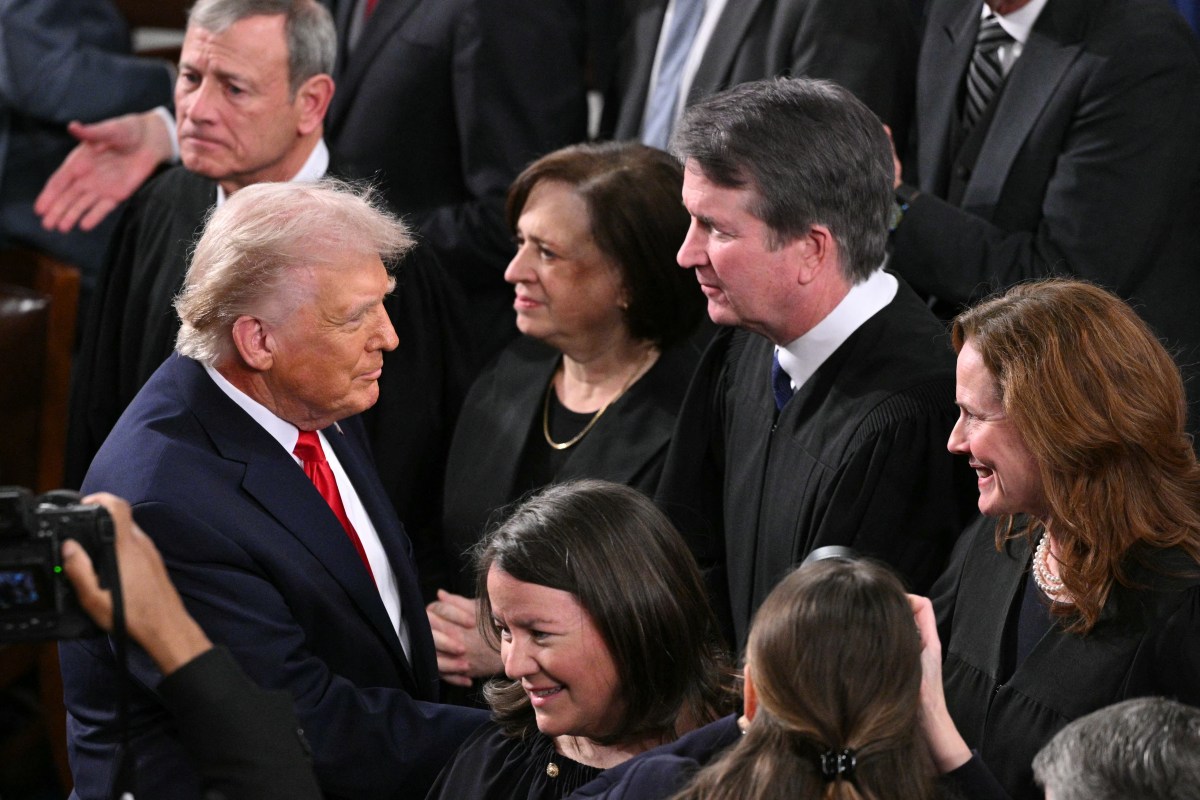 Supreme Court Allows Trump to End TPS for Haitian, Syrian Migrants