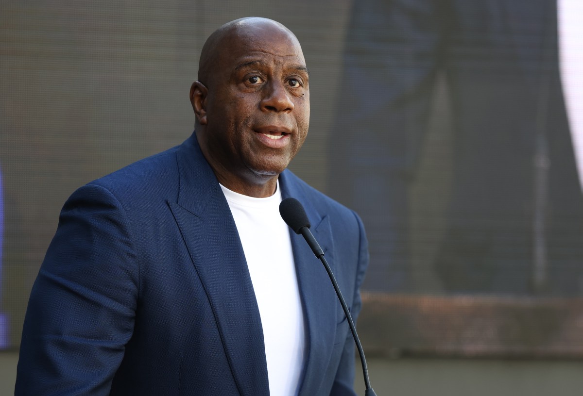 Magic Johnson Sends Message to Knicks After Championship Victory