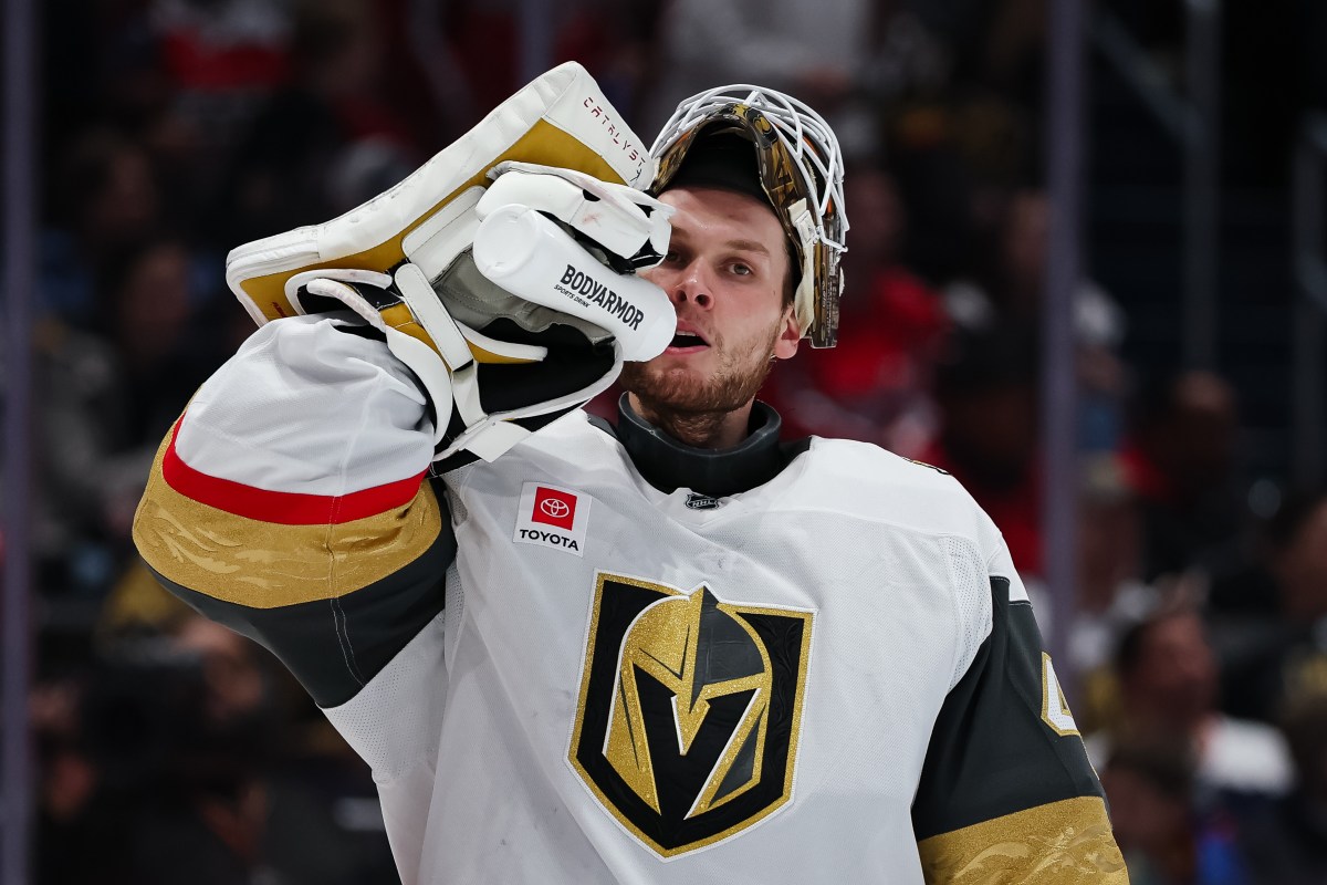 Panthers Acquire 26-Year-Old Goaltender After Sergei Bobrovsky News
