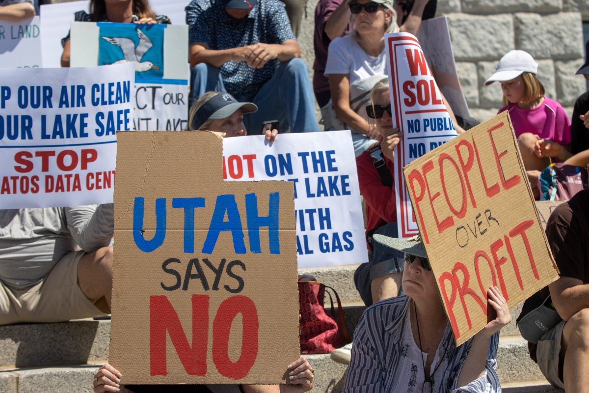 How Data Centers Could Upend the Midterms