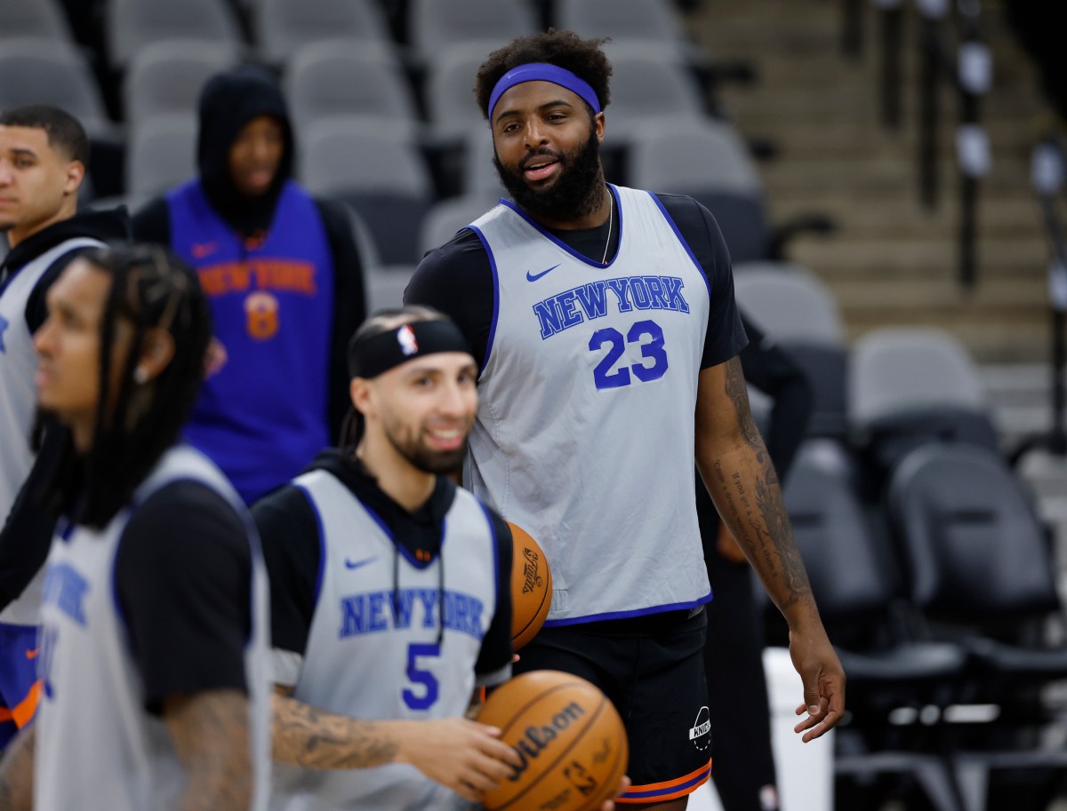 Brian Windhorst Gives Injury Update on Knicks' Mitchell Robinson