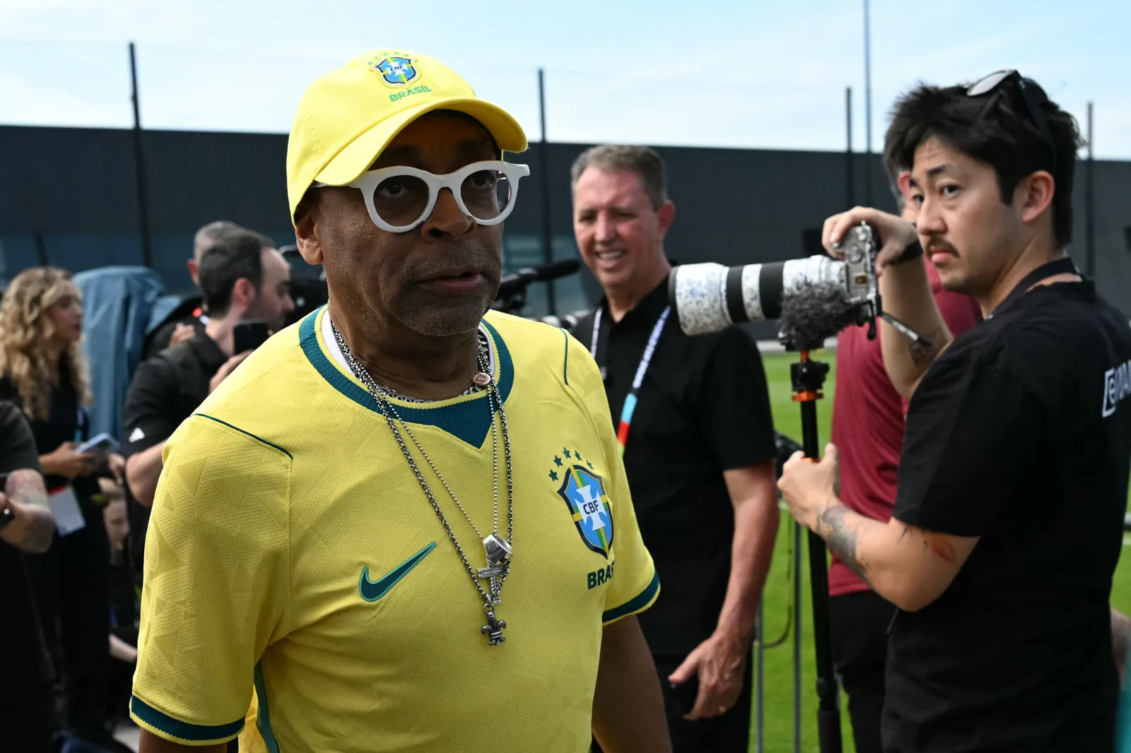 GettyImages-2280239159.jpg?w=1600&quality=80&webp=1