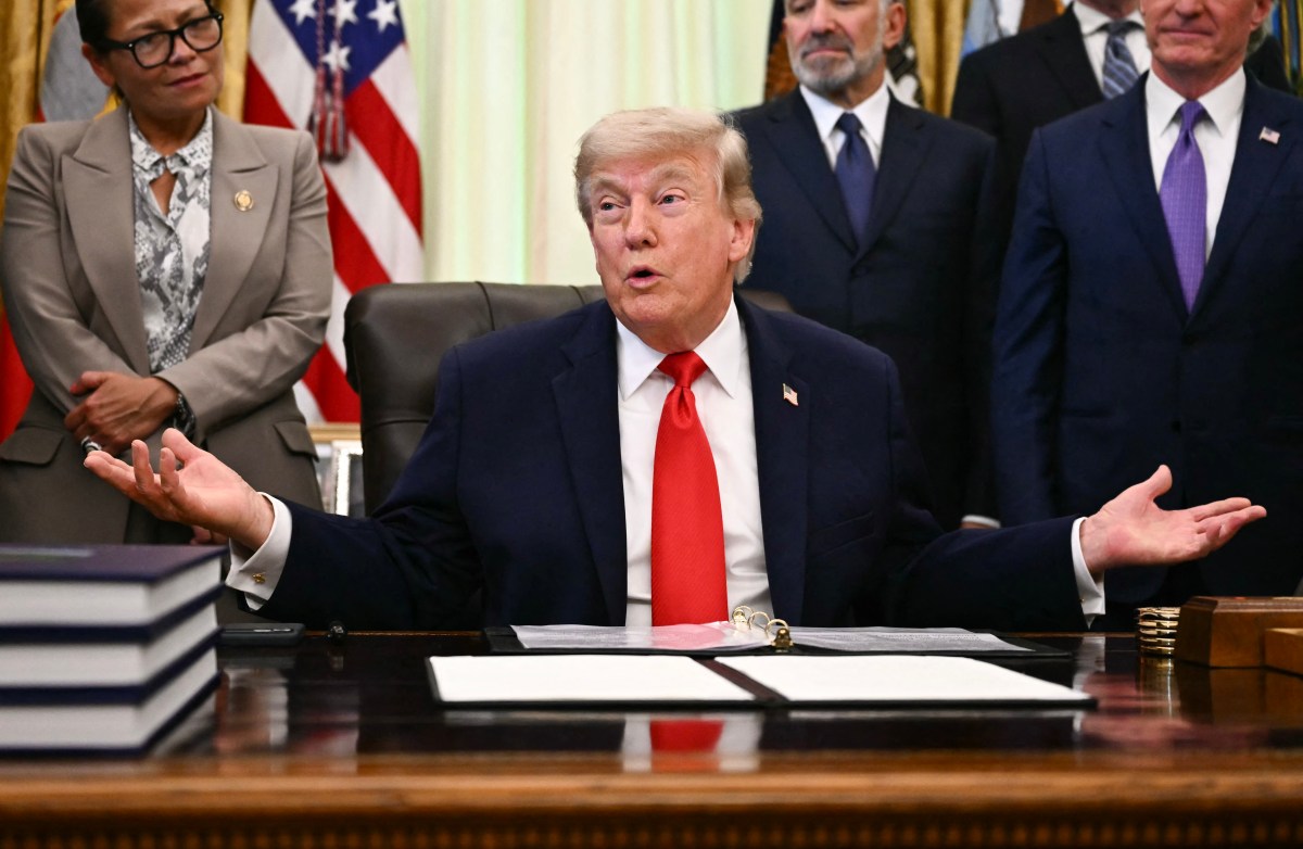 Judges Hand Trump Legal Win on 10% Tariffs