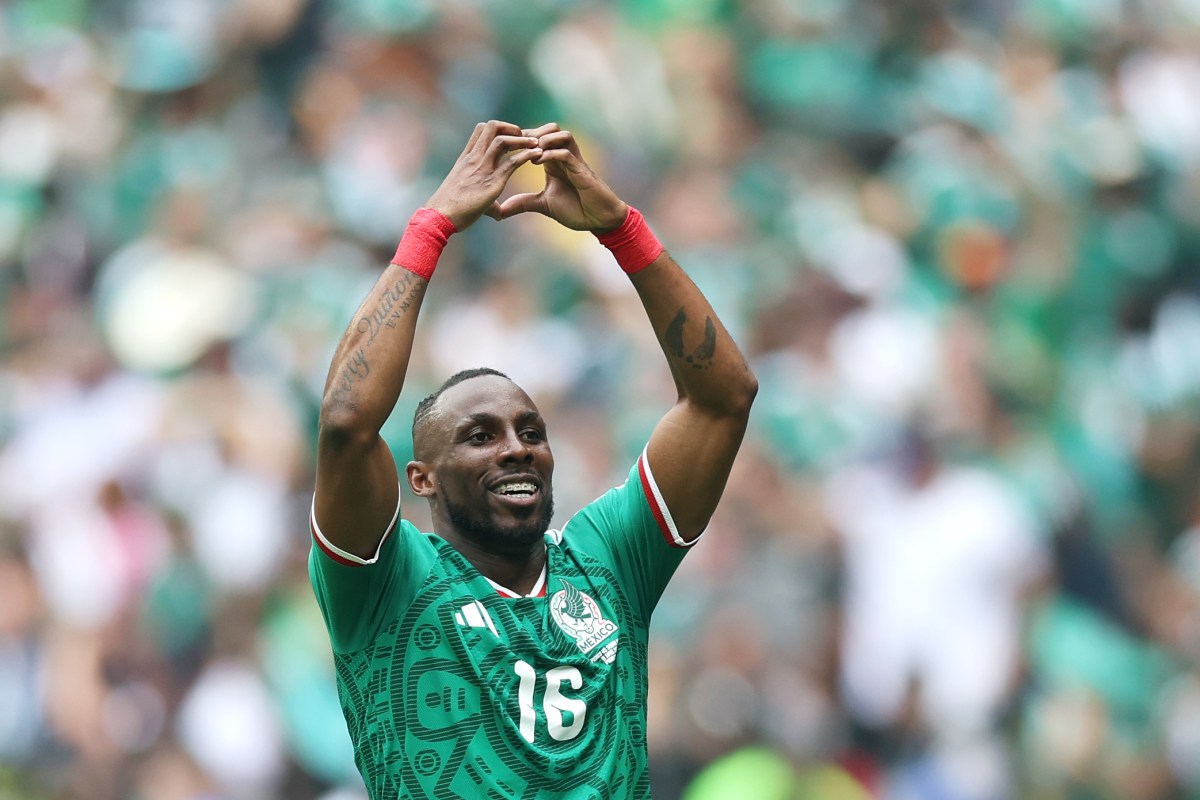 Julian Quinones' Mexico Goal Gets 5-Word Reaction From Wife Ana Gabriel