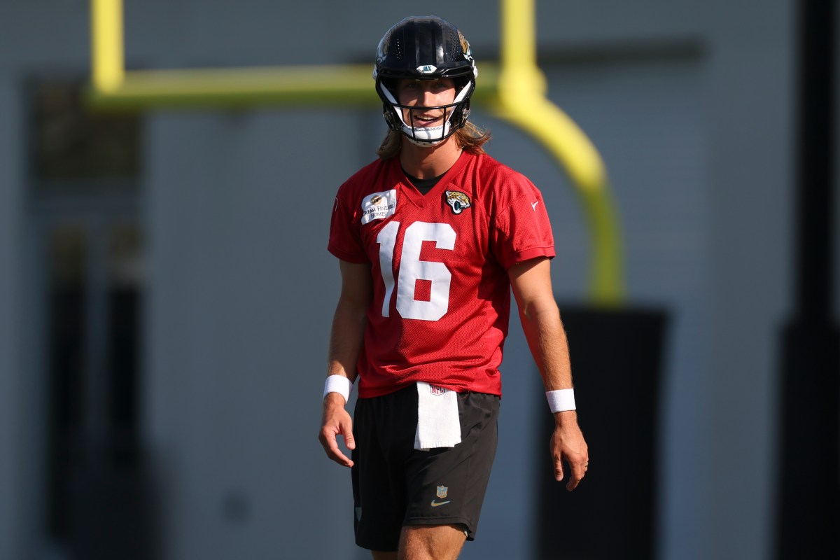 Jaguars Advised to Take Action With Top Trevor Lawrence Target