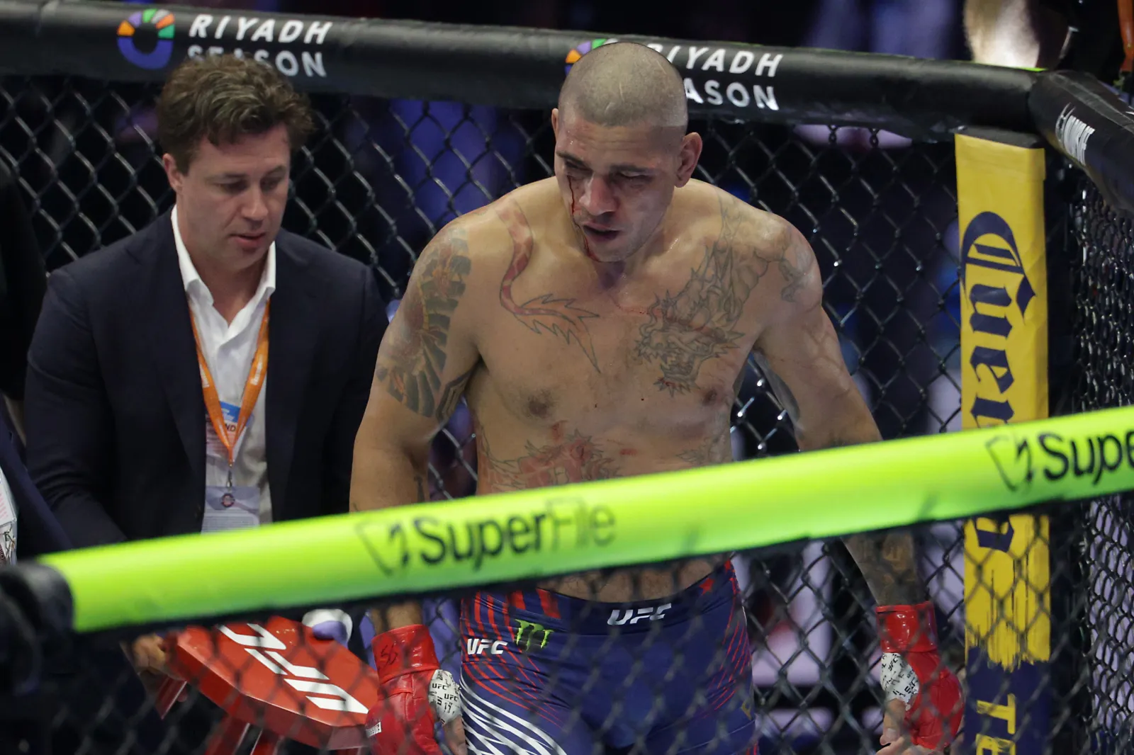 Former UFC champion Alex Pereira