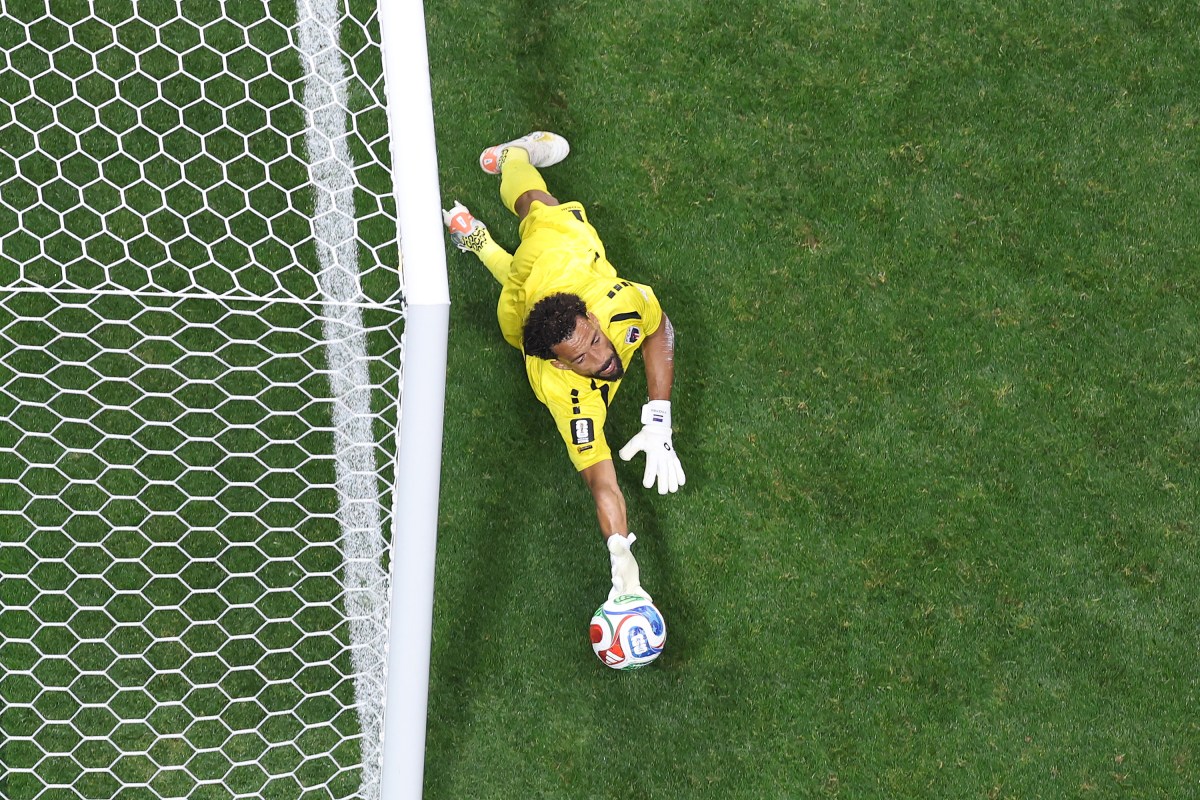 World Cup Group H Headlined by Stellar Goalkeeping