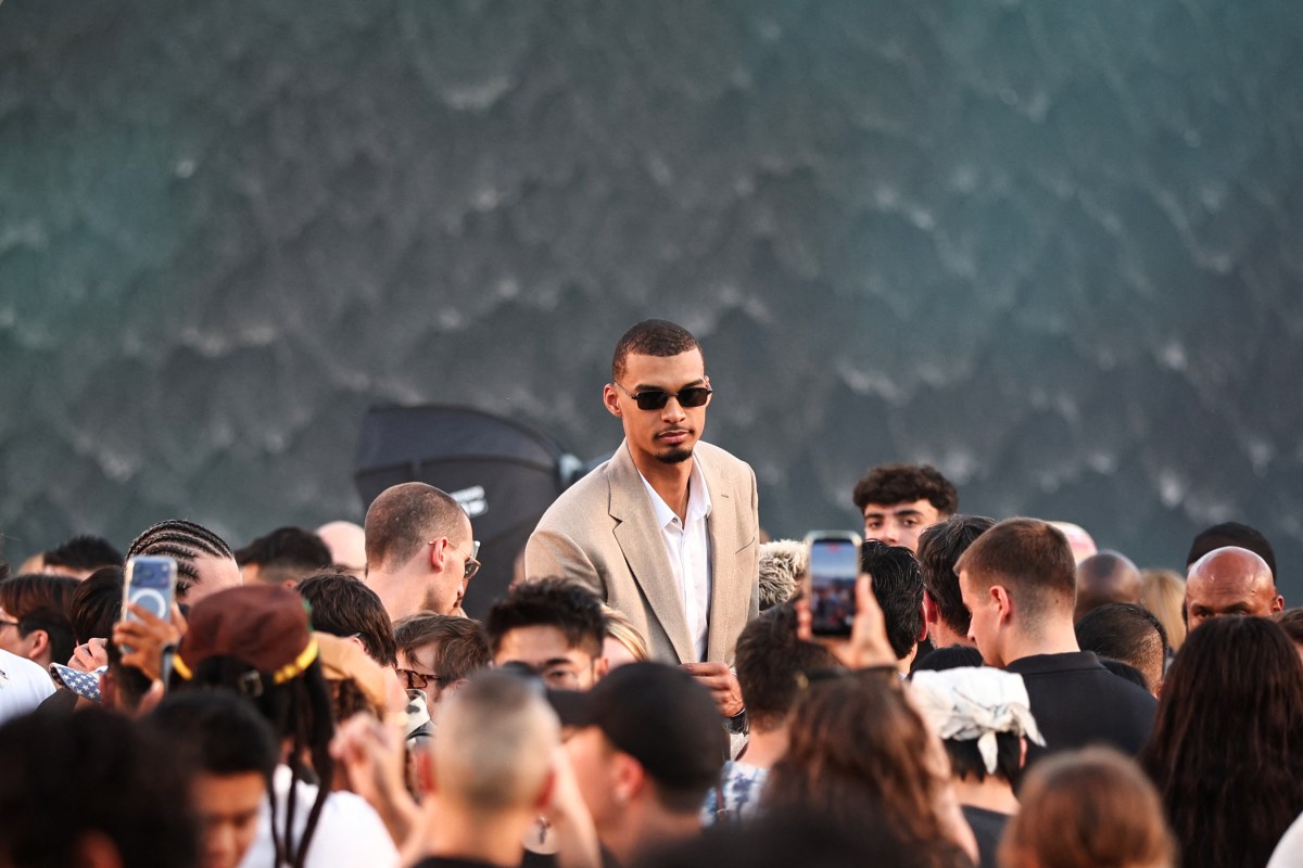 Spurs& 039; Victor Wembanyama Showered by MVP Chants During Paris Fashion Week
