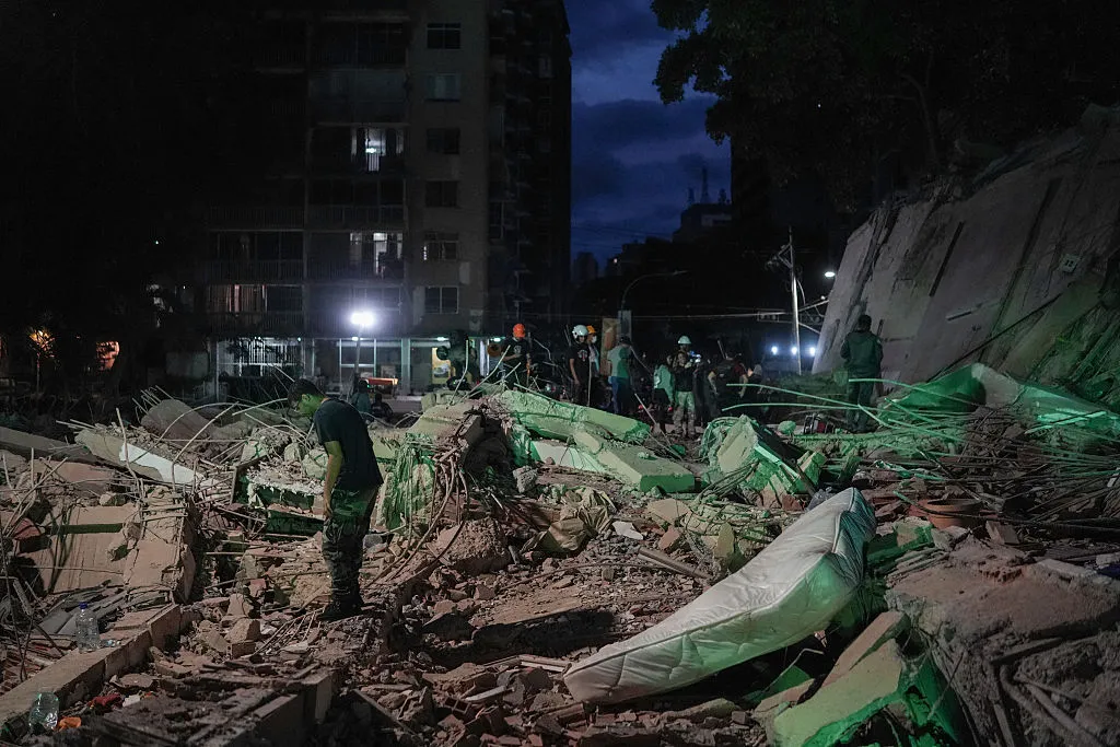 Image for article: Venezuela Earthquakes Compared to Largest Tremors in 15 Years: Photos