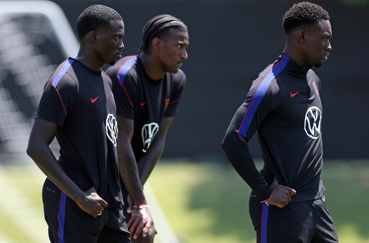 Team USA Sends Clear Message on 4 Players With Yellow Cards