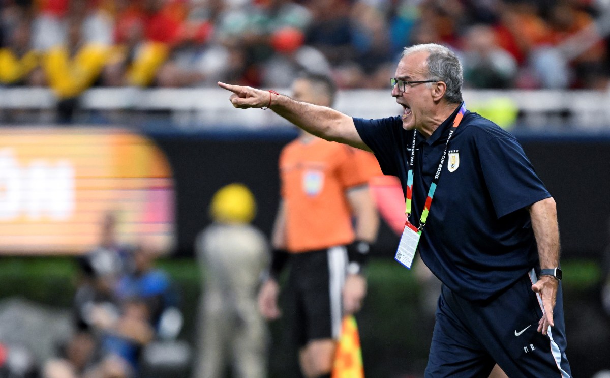 Uruguay Coach Places Blame After World Cup Exit