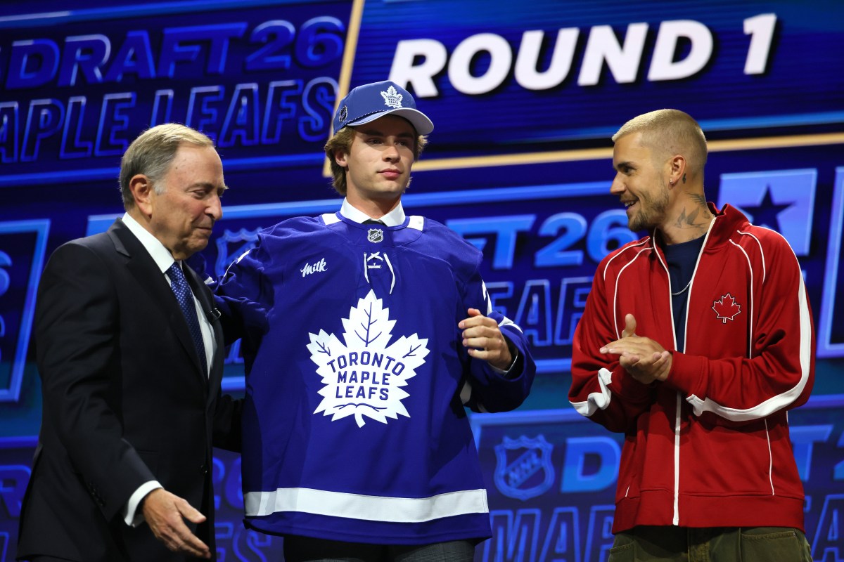 Maple Leafs' Gavin McKenna Surprisingly Not the 2027 Calder Trophy Favorite