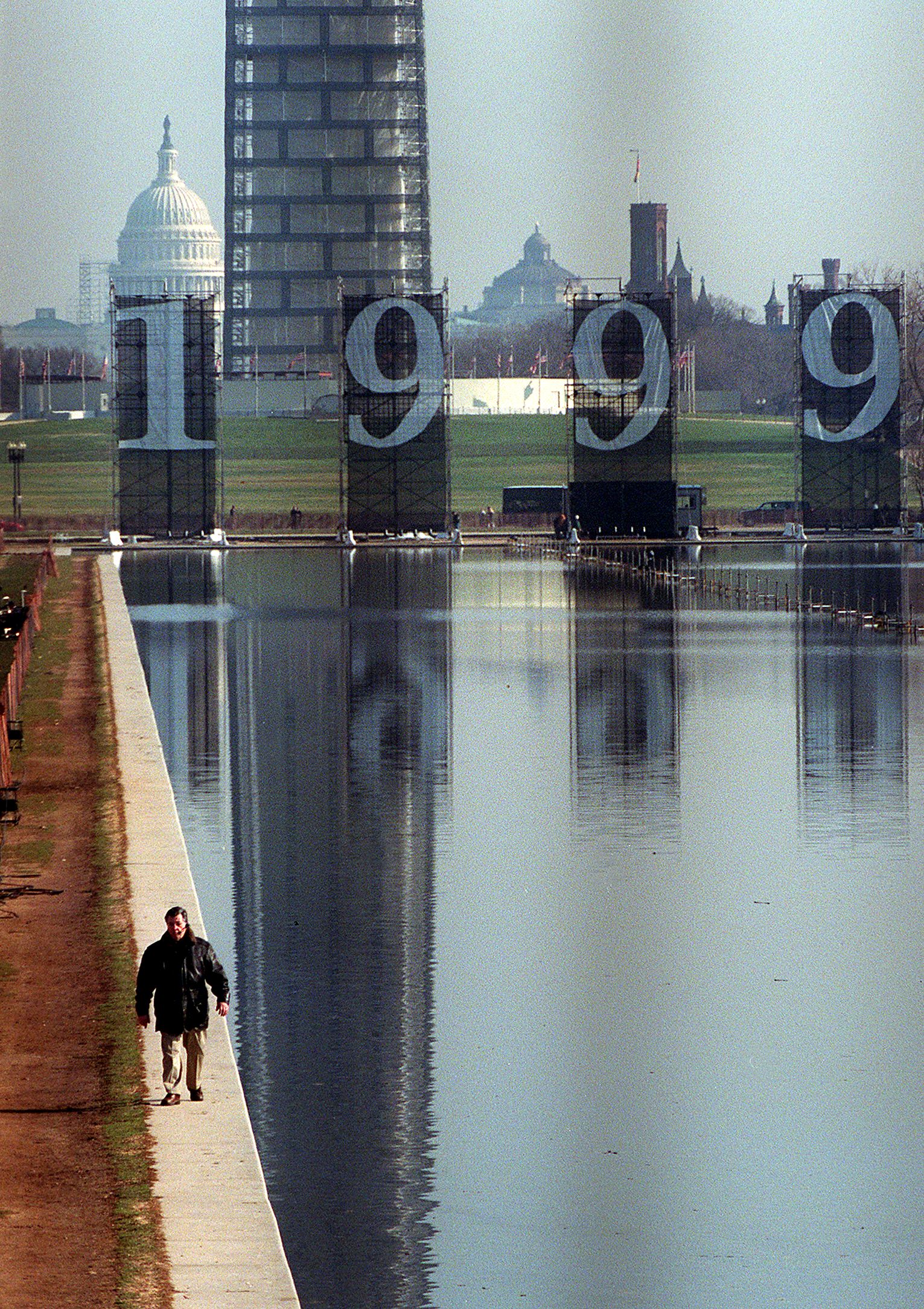 What Color was the Reflecting Pool Originally? Historical Photos