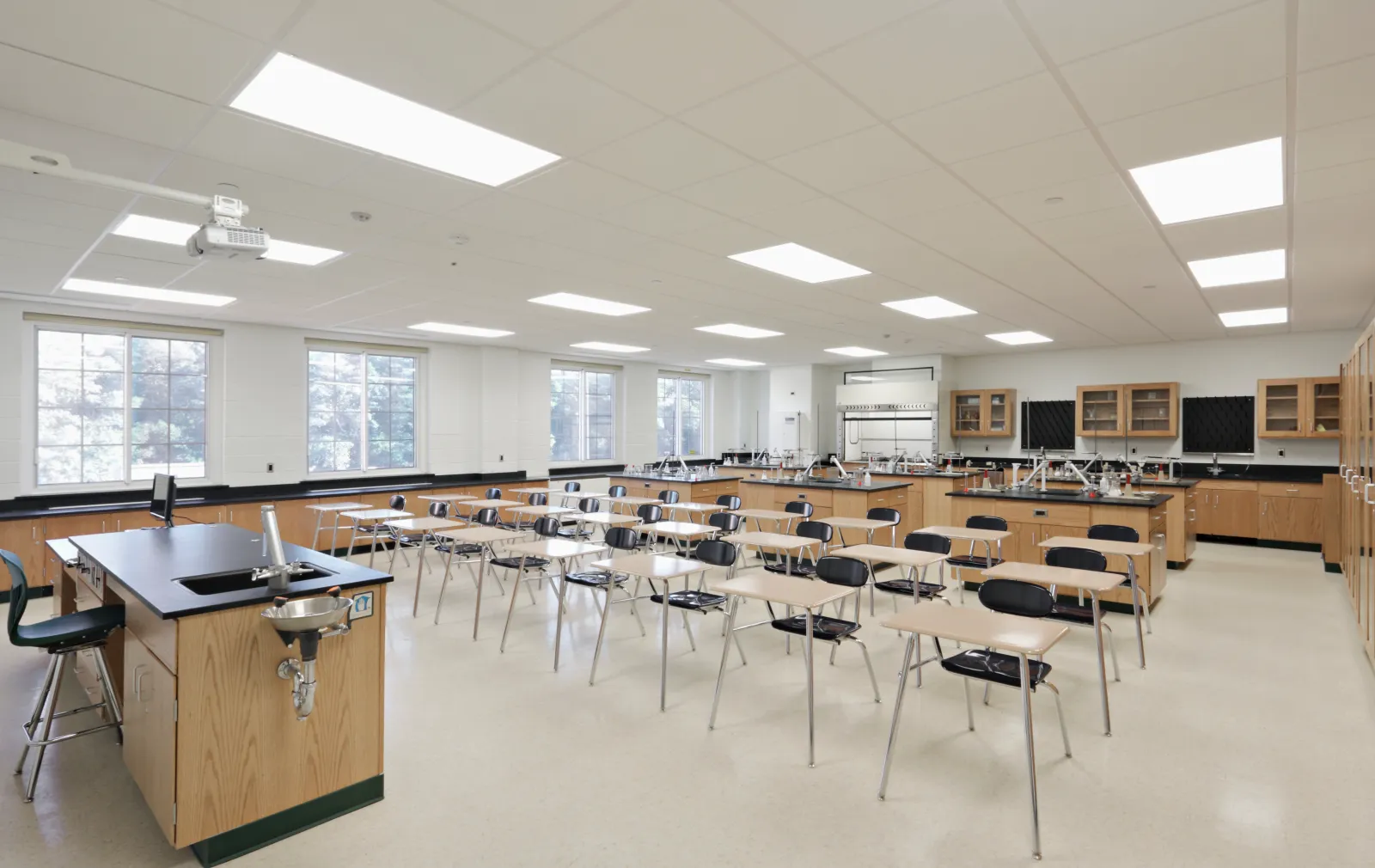 Stock image of an empty classroom.