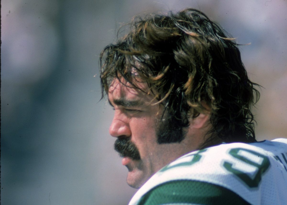 Former Eagles, Patriots, Colts Linebacker Steve Zabel Dies at 78