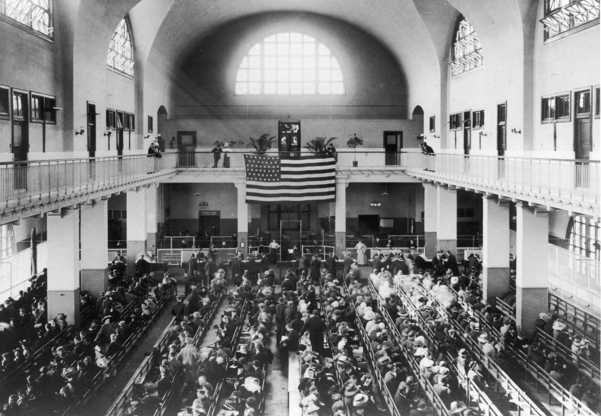 America’s Immigration Waves: 250 Years of Arrivals