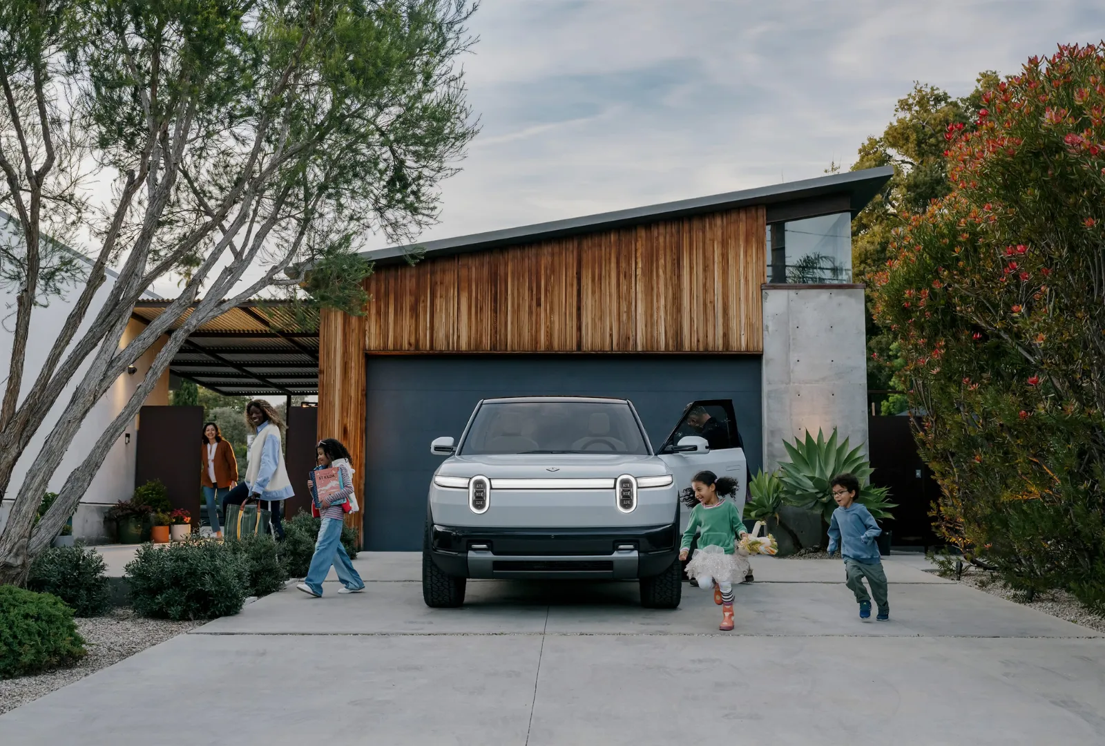 New Crop of Electric SUVs Ready for Suburban American Moms