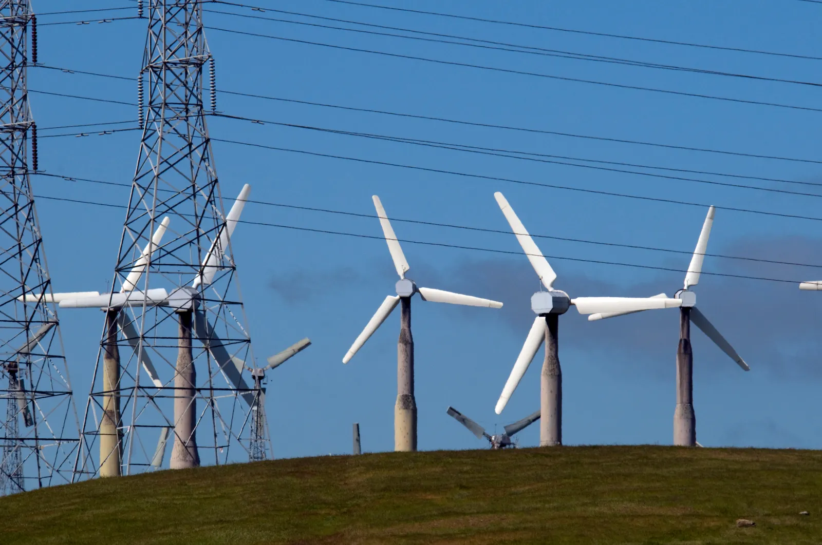 Wind-Farm.jpg?w=1600&quality=80&webp=1
