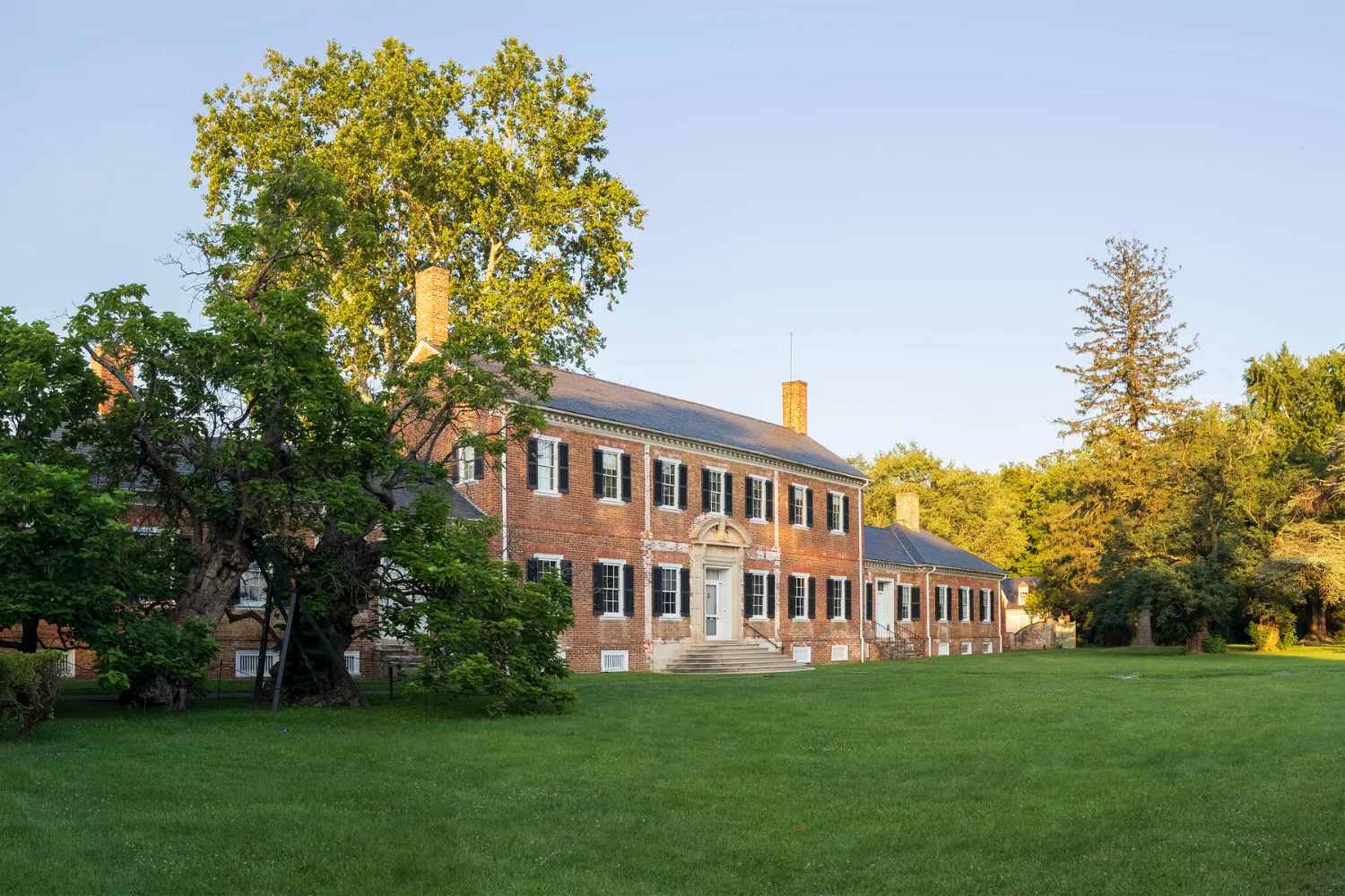 Pictures of the historic Chatham building.