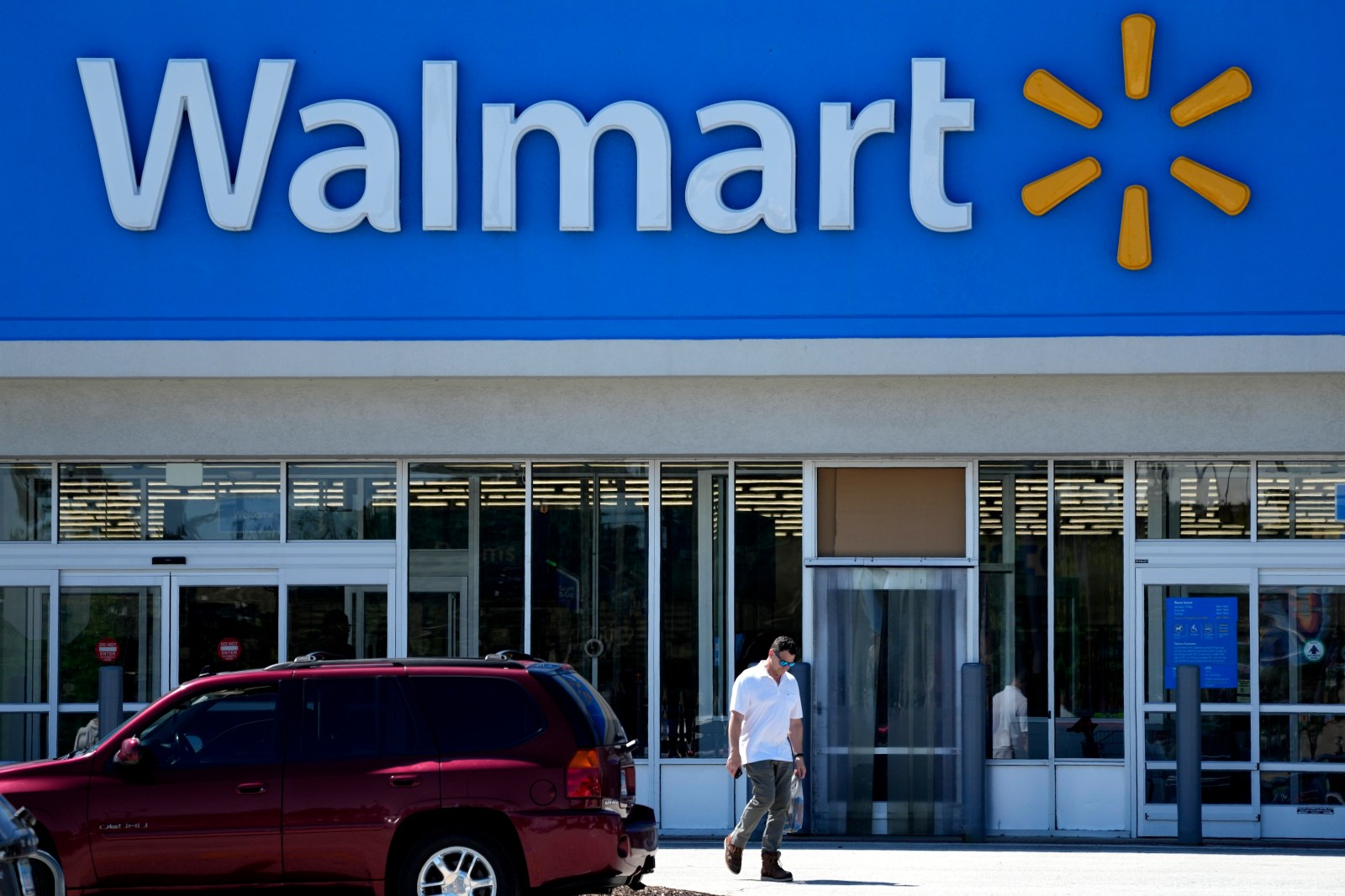 newsweek.com - Suzanne Blake - List of Companies Laying off Employees in August