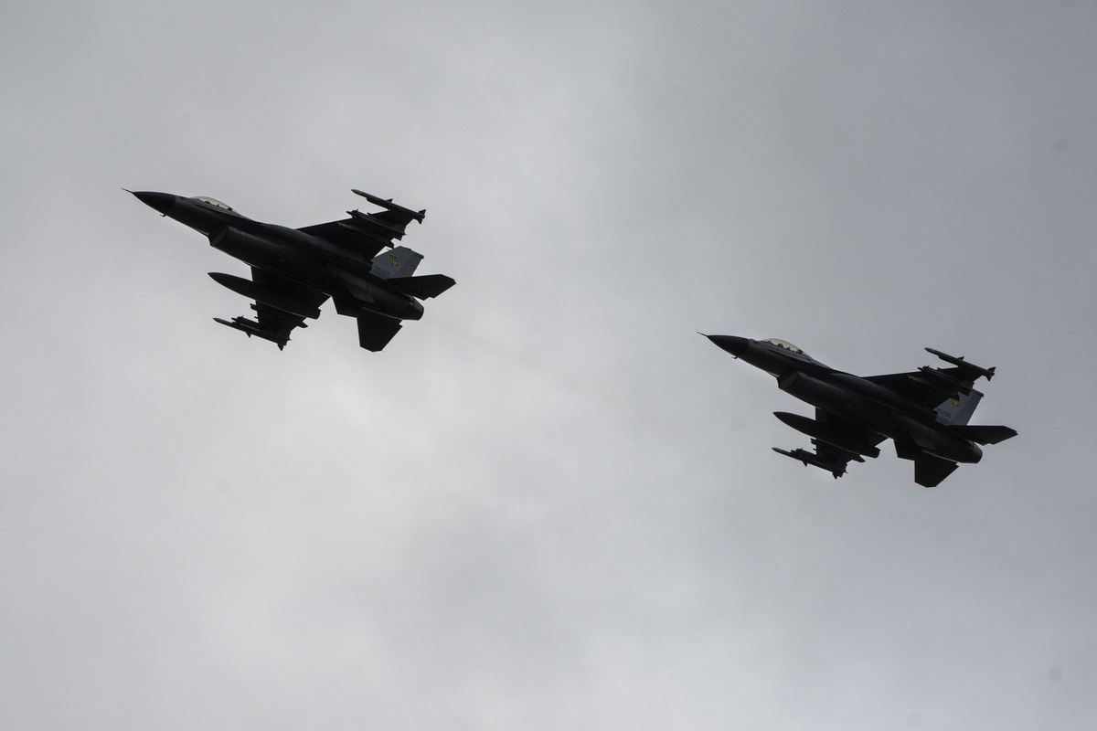 Ukrainian F-16 Shoots Down Russian Su-35 In Historic First