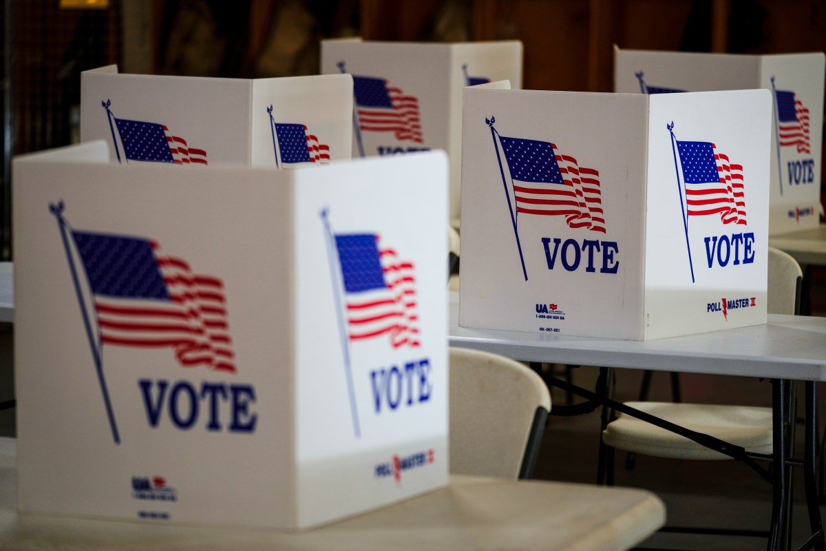 Democrats Fear GOP Plot as Ex-Republican Green Party Candidate Enters Race