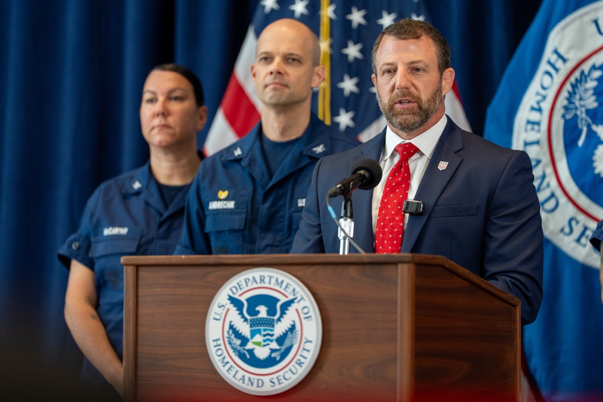 Trump's $2,100 Self-Deportation Stipend Has a Backdoor Amnesty