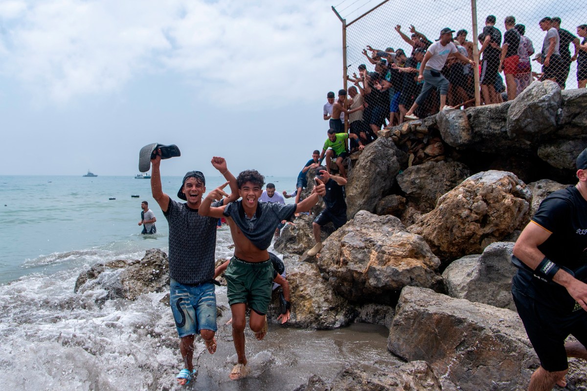 Europe's Southern Border Breached By 'Extraordinary' Influx of Migrants