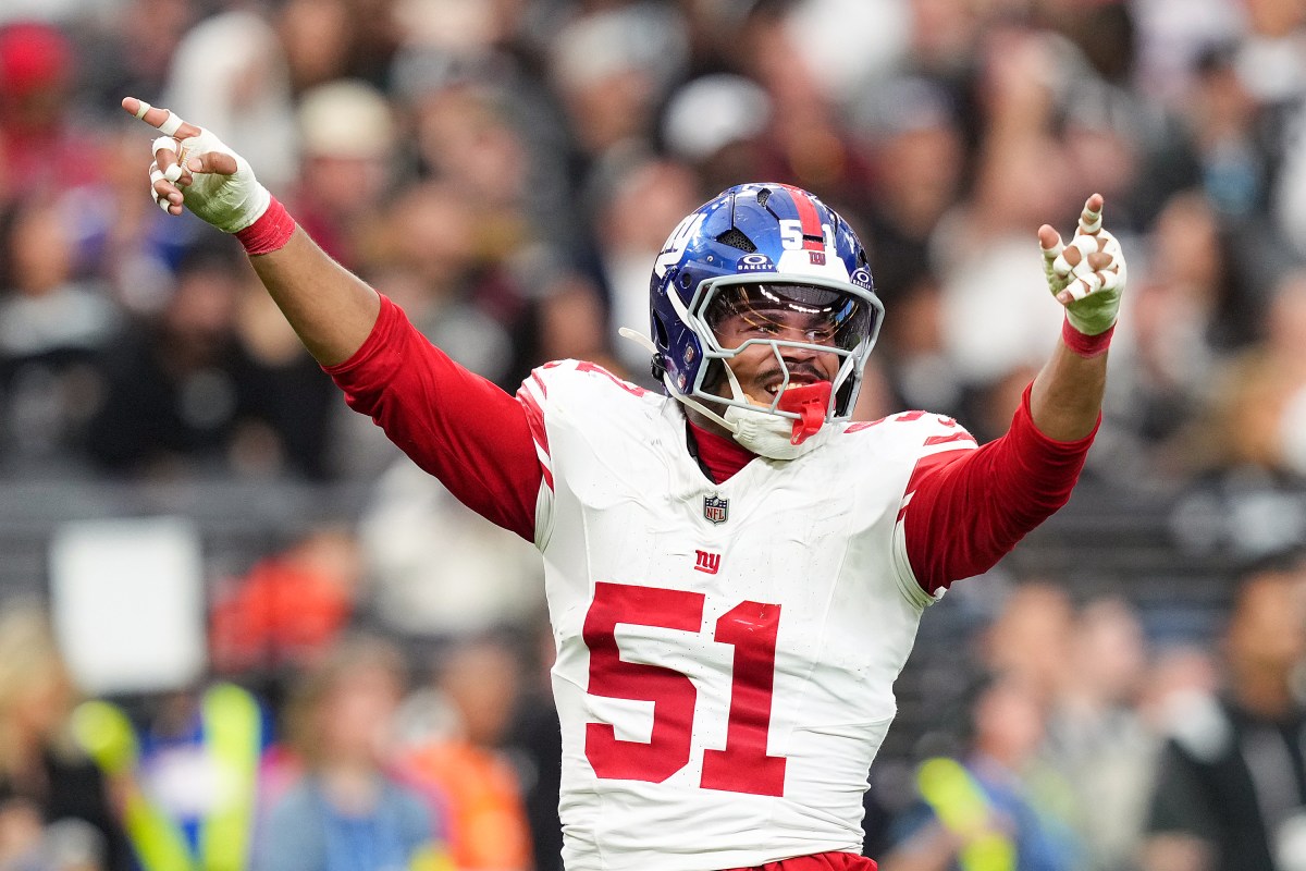 Young Giants Star Aiming for Top Defensive Prize