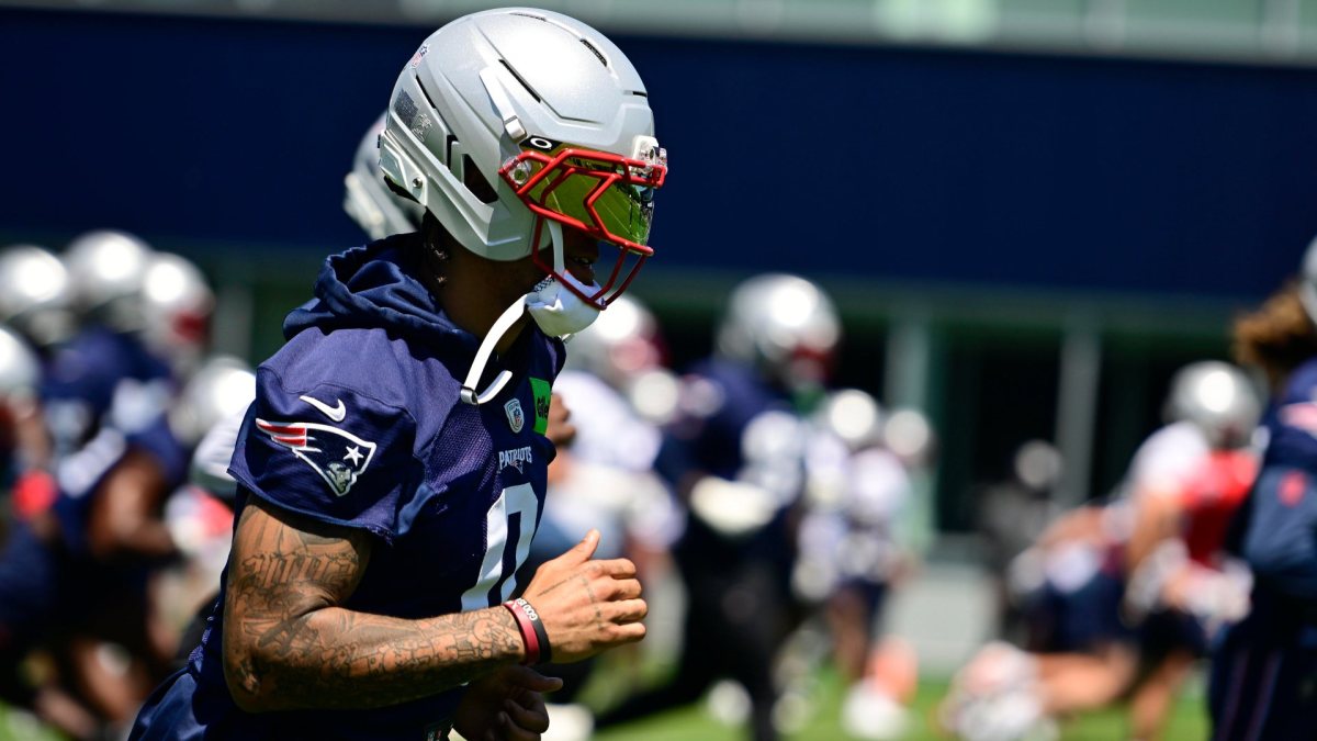 Patriots' Robert Kraft Reveals Massive Offer Made to Christian Gonzalez